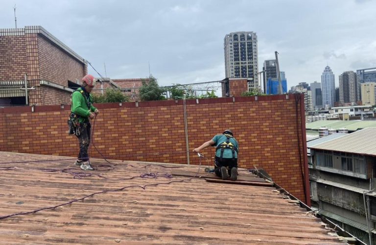 鐵皮屋頂檢修-001